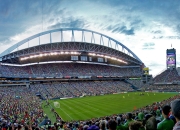 东契奇在日本队比赛中败北，比赛规则变更引发热议！气势如虹延续